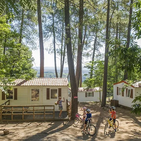 Vtf La Croix De Vinchannes Vakantiepark Joyeuse